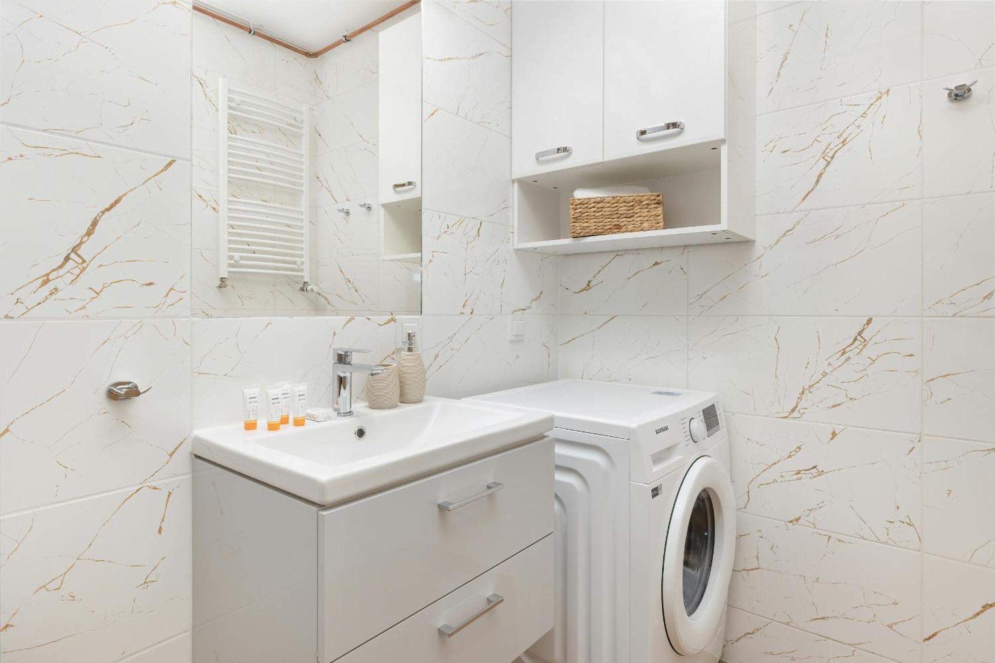 Nadmorski Apartament Z Parkingiem W Ustroniu Morskim By Noclegi Renters 尤斯托尼莫斯基 外观 照片