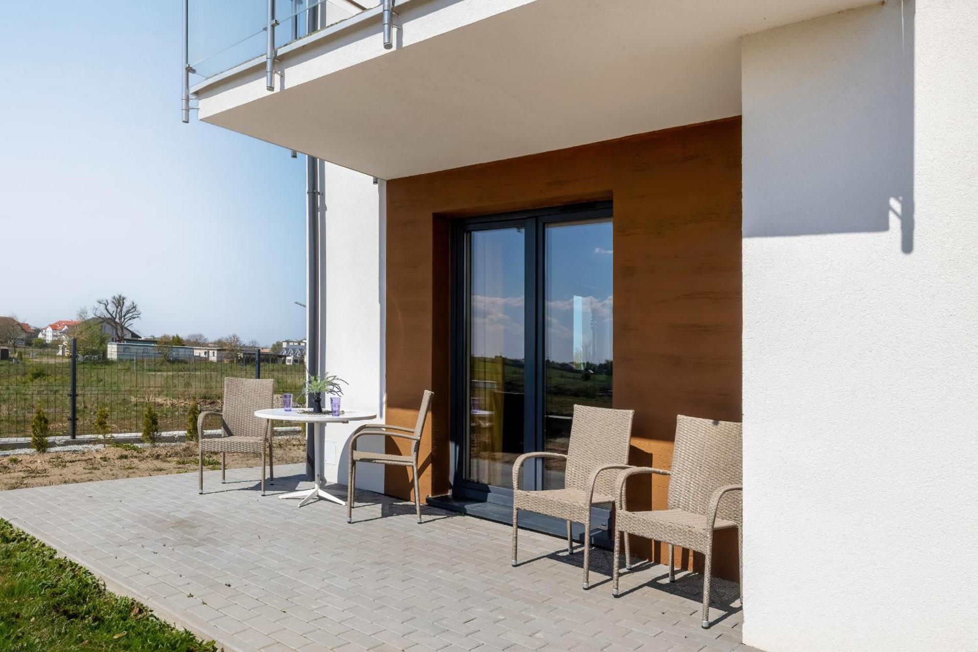 Nadmorski Apartament Z Parkingiem W Ustroniu Morskim By Noclegi Renters 尤斯托尼莫斯基 外观 照片